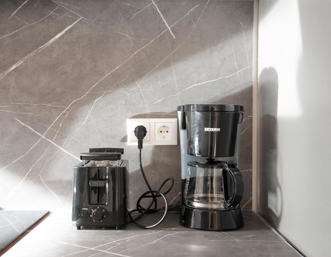 Schoene Ferienwohnung 78M2, 3 Schlafzimmer, 2 Baeder, Zentrumnah, 1Og Erfurt Luaran gambar
