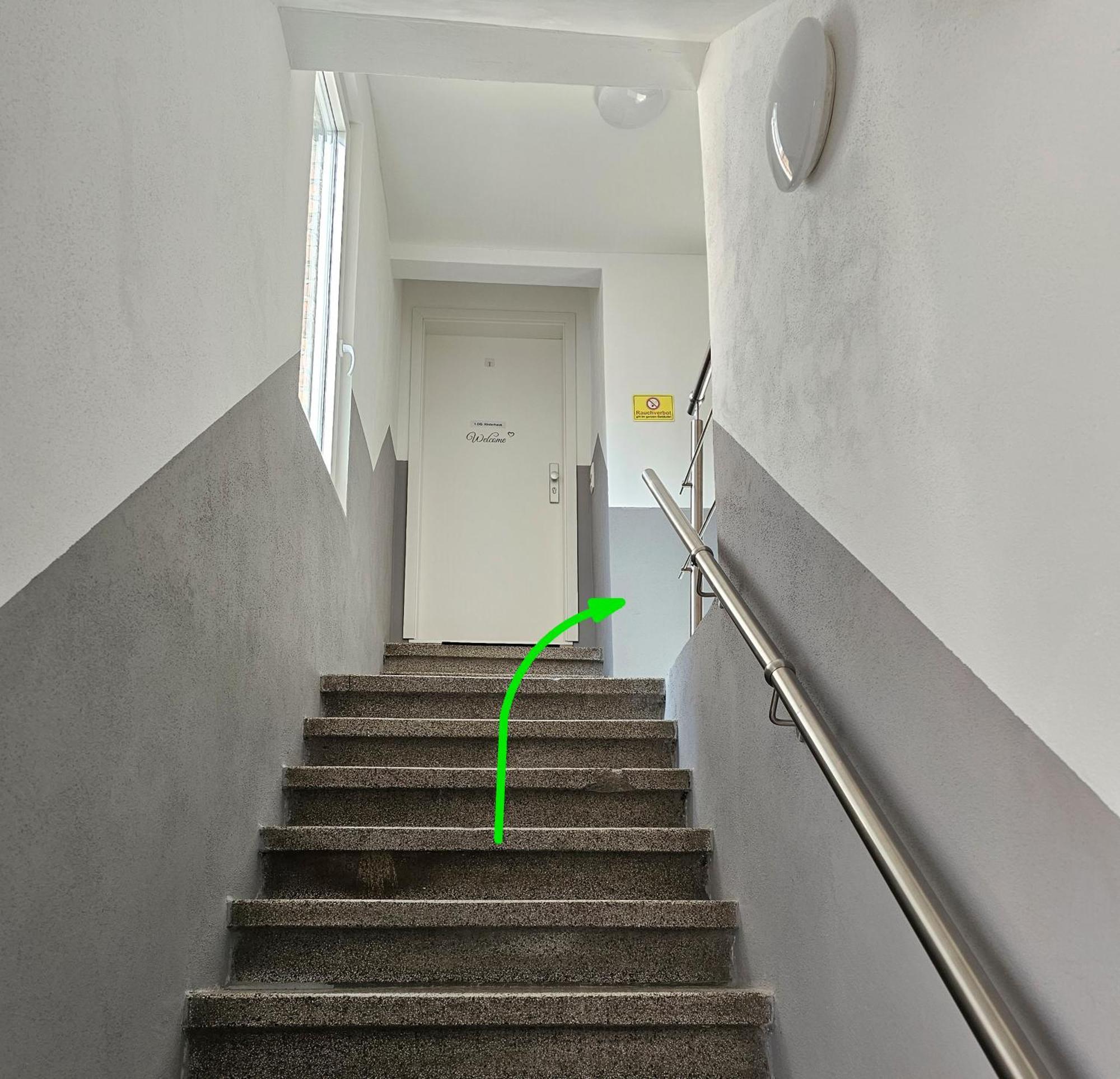 Schoene Ferienwohnung 78M2, 3 Schlafzimmer, 2 Baeder, Zentrumnah, 1Og Erfurt Luaran gambar